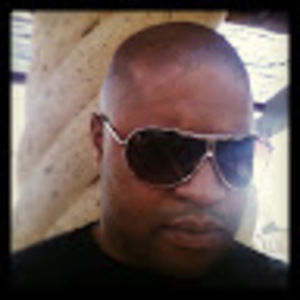 Meet your Posher, Derrick